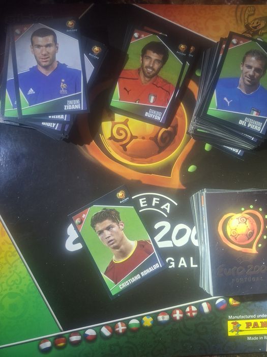 Album gol+set complet de stickere nelipite Panini Euro 2004