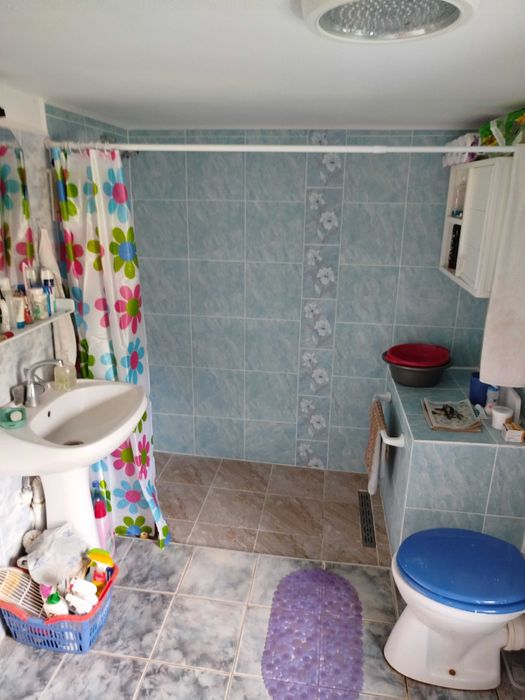 Casă 5 camere | 84 mp | Teren 1005 mp | Utilități complete