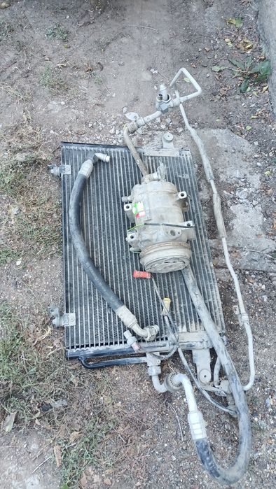 Компрессор кондиционера Ауди 100