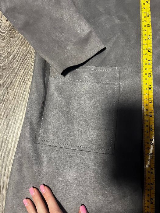 Връхна дамска дреха