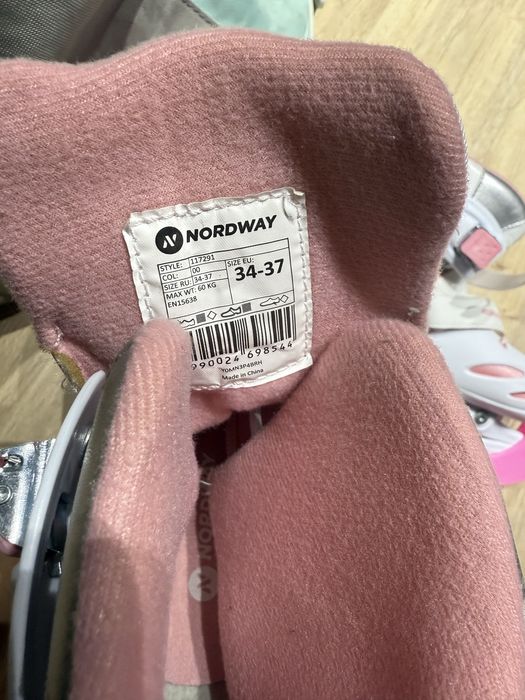 Продам коньки на девочку 36-37 размер