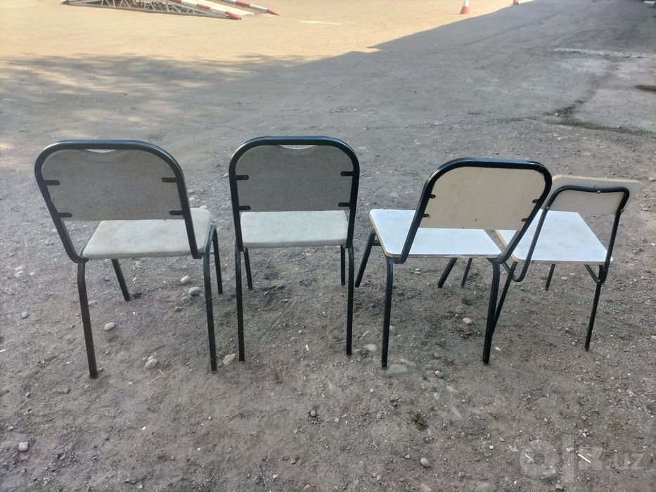Продается стулья .