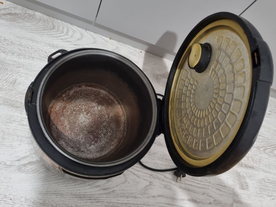 Мультиварка Redmond RMC - 21