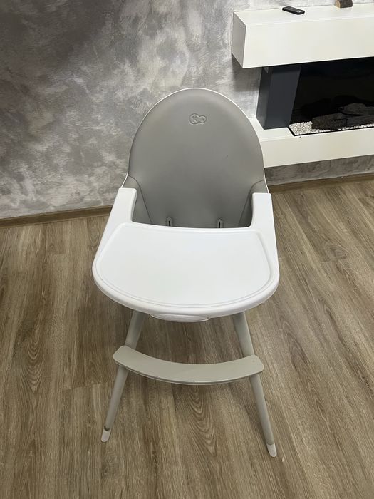 Scaun de masa pt copil