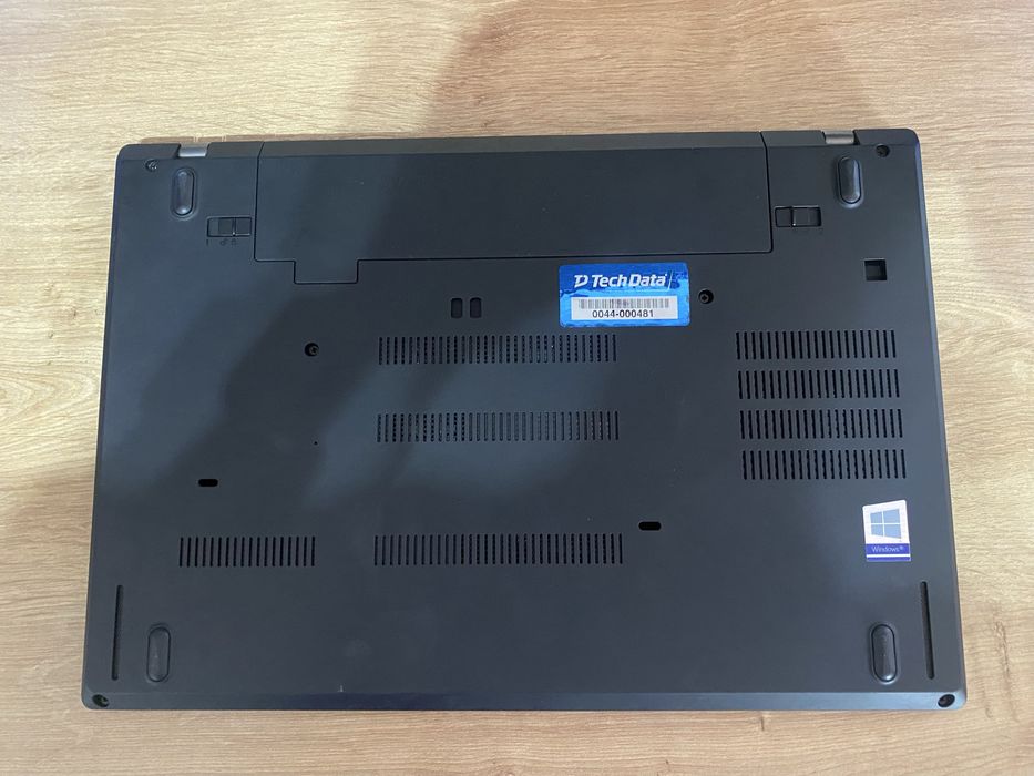 Lenovo ThinkPad A485 | Ryzen 5 PRO 2500U | 8GB RAM | SSD 256GB | Windows 10 Pro