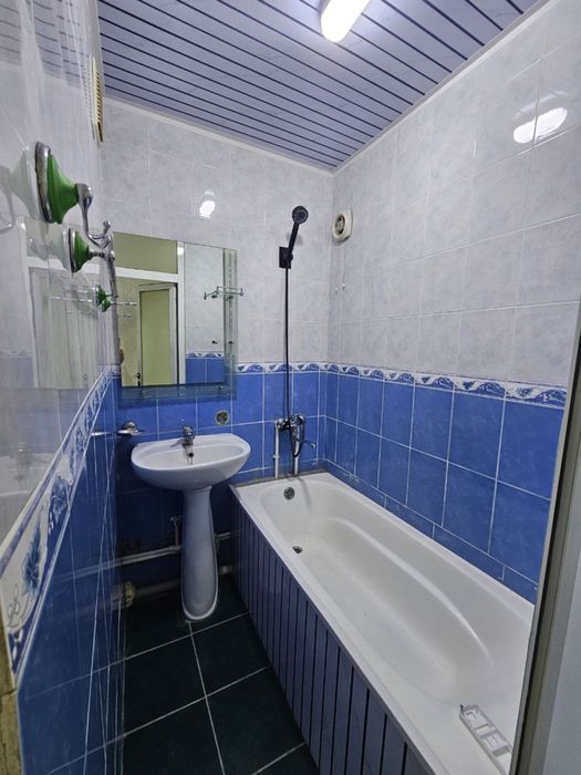 Срочно 3х комнатная квартира на улице Фрунзе