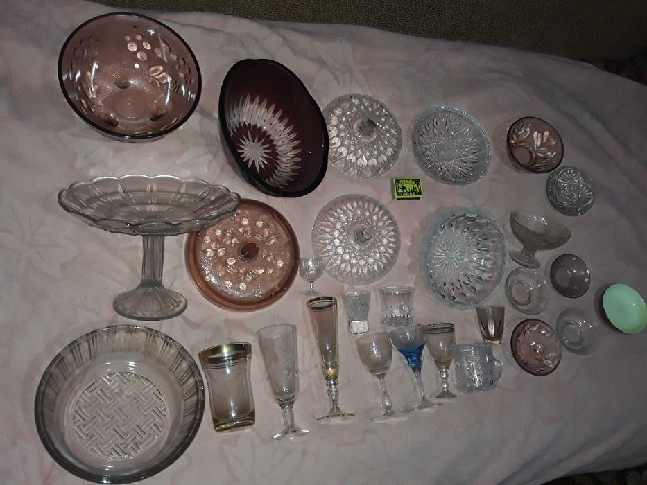 Посуда столовая,сервизная,кухонная в отличном состоянии.