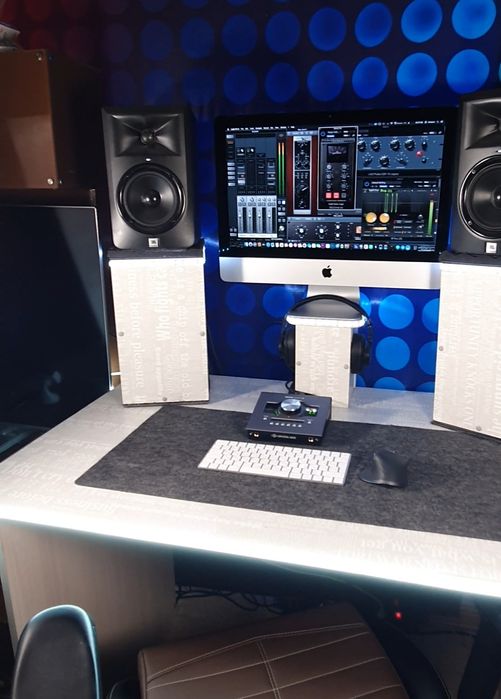 Продам стол компьютерный, геймерский