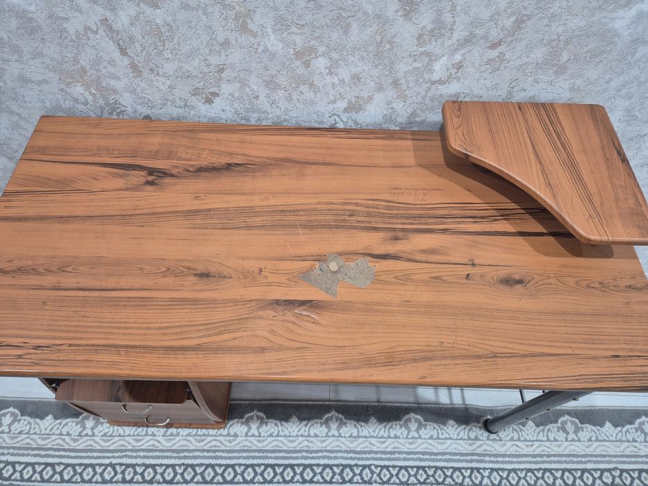 Стол письменый компьютерный бу