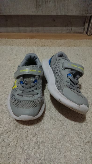 Детски  маратонки за момче.