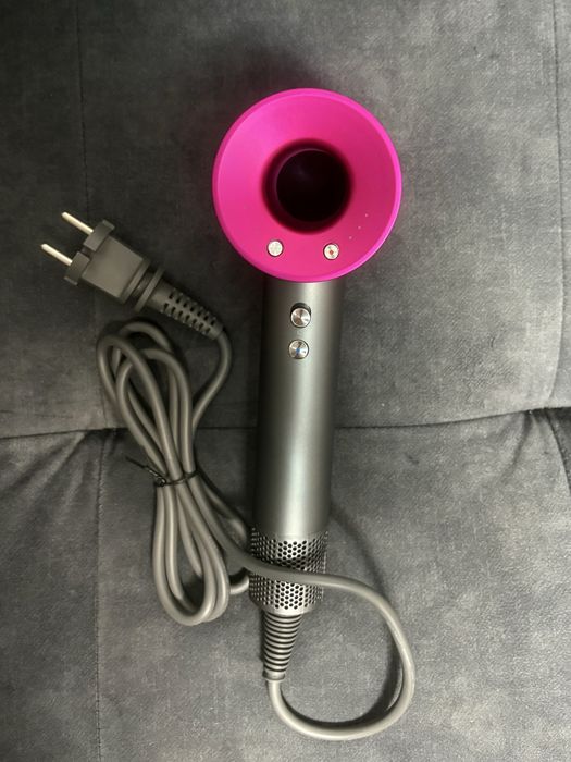 Uscator de par Dyson Supersonic