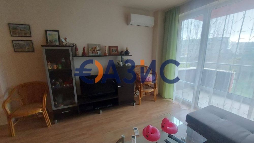 Продава се Двустаен апартамент в к.к. Слънчев бряг - 64 кв.м за 582 €/кв.м - Снимка #13
