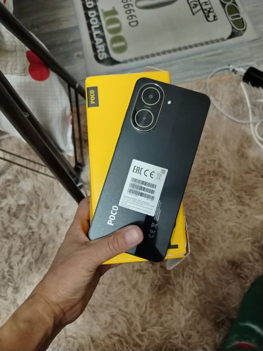 Продается телефон