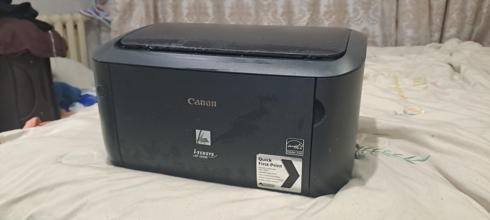 Принтер Canon черно-белый