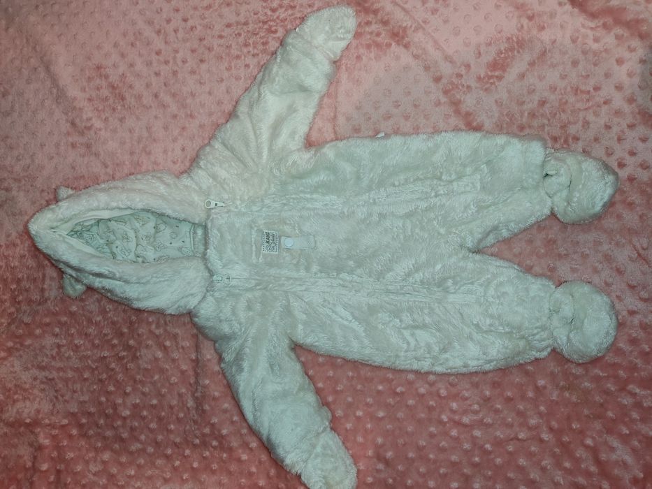 Продам комбенизон на осень для девочки/ мальчика