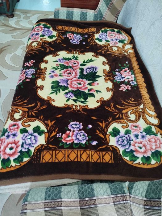 Плед - покрывало.