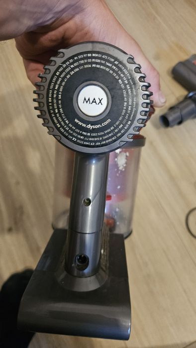 Aspirator Dyson pe acumulator
