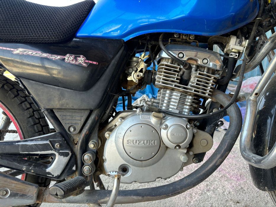 Мотоцикл  “Suzuki” 125куб