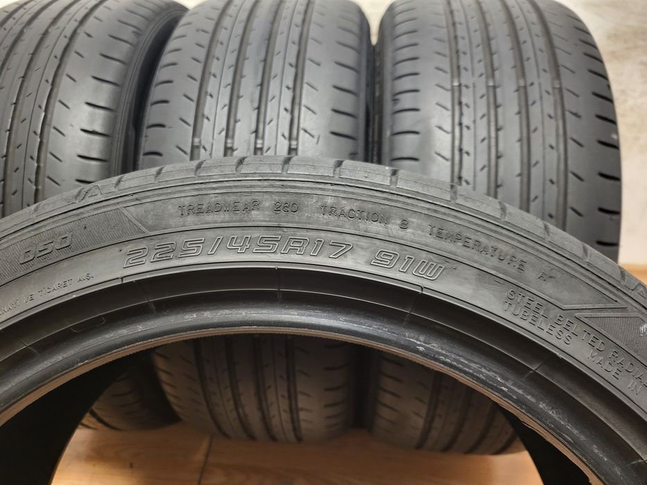 225/45/17 Pirelli / Dunlop летни гуми