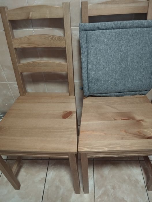 Продам 4 стула Икеа натуральное дерево