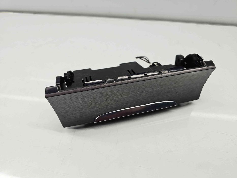 Scrumiera Volkswagen Passat B7 (362) [Fabr 2010-2014] 3C0863284K