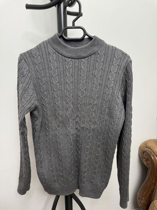 Водолазкий, кофты.