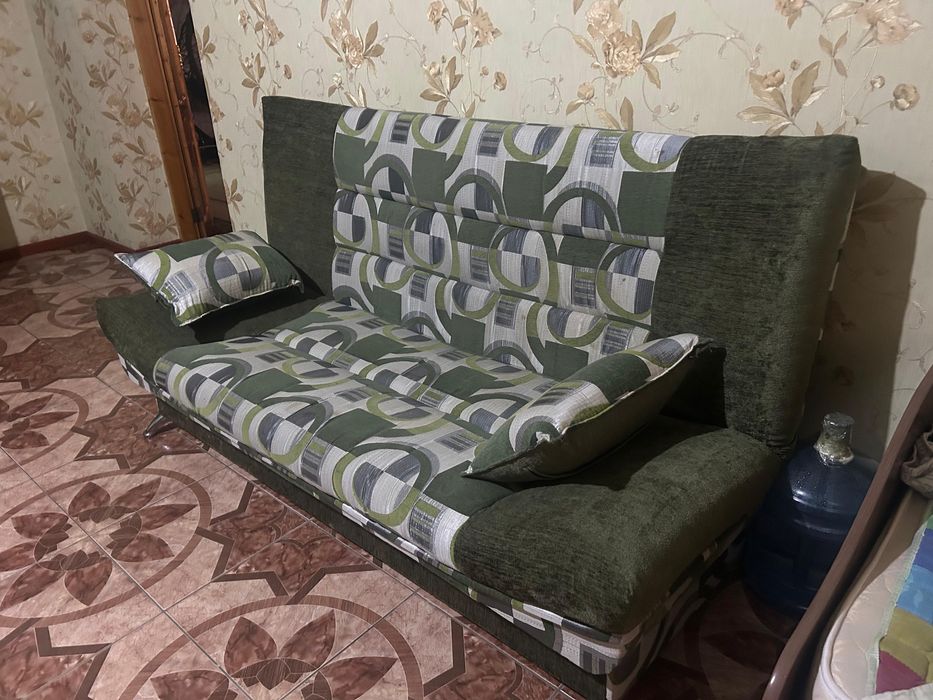 Диван , мягкая мебель