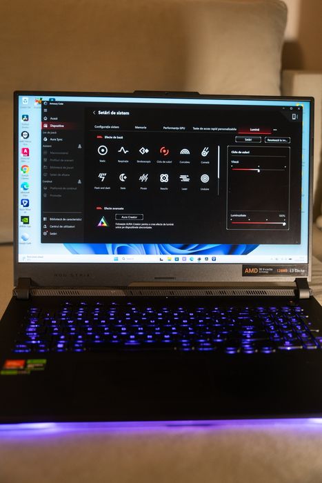 Laptop Asus Rog Scar 17 RTX 4080 Ryzen 9 x3D