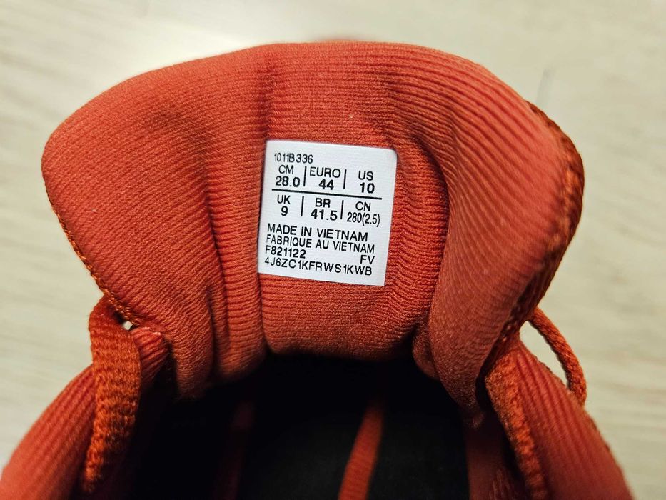 Кроссовки беговые Asics Glideride 3