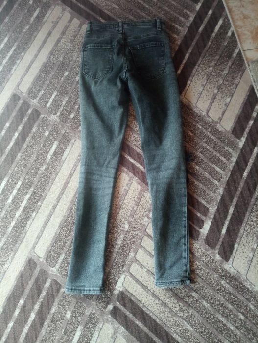 Blugi pentru damă mărimea 34