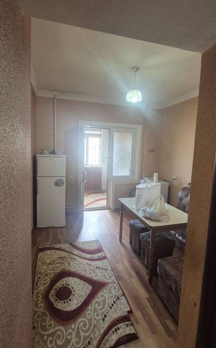 Продается квартира Юнусабад 10кв 4/4/9