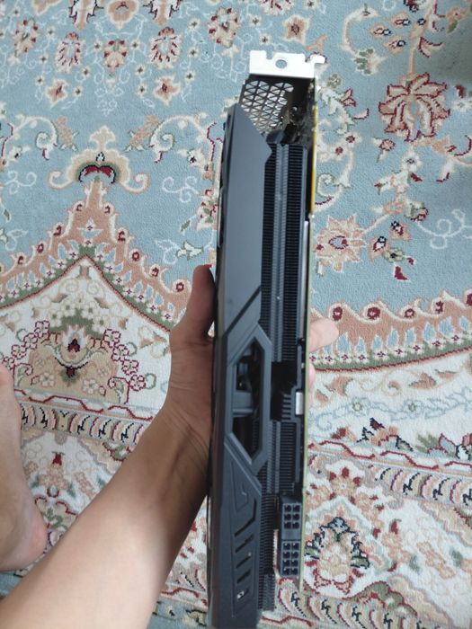 Продаю видео карту