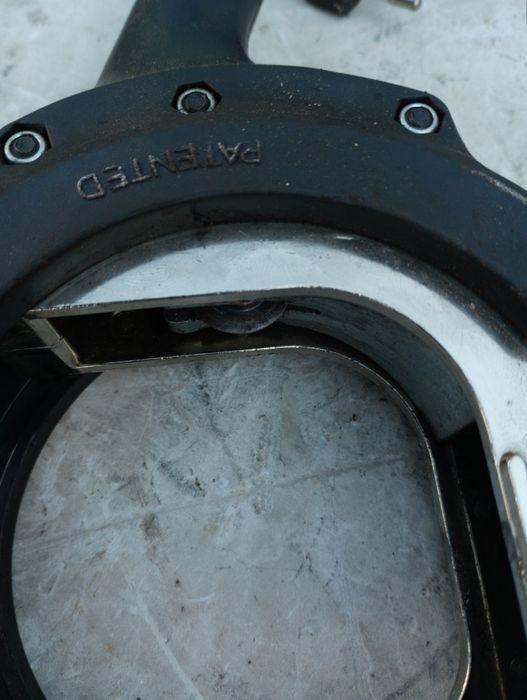 Инструменти facom