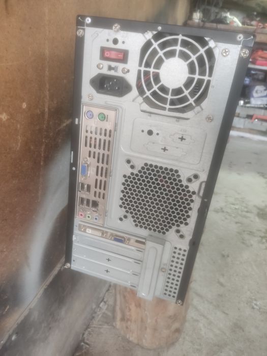 Продам настольный компьютер