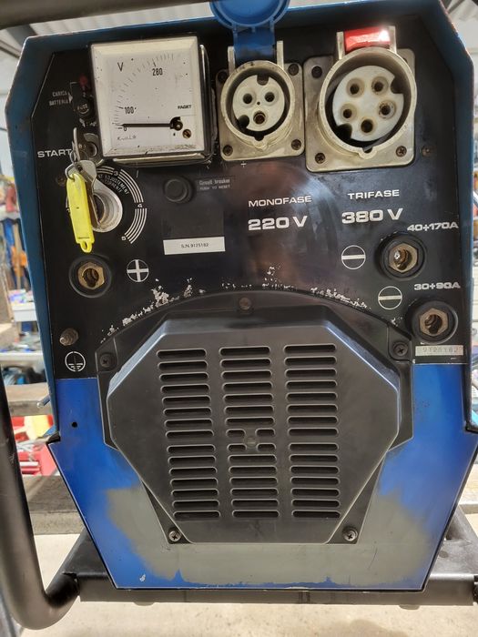 Generator de curent cu aparat de sudura