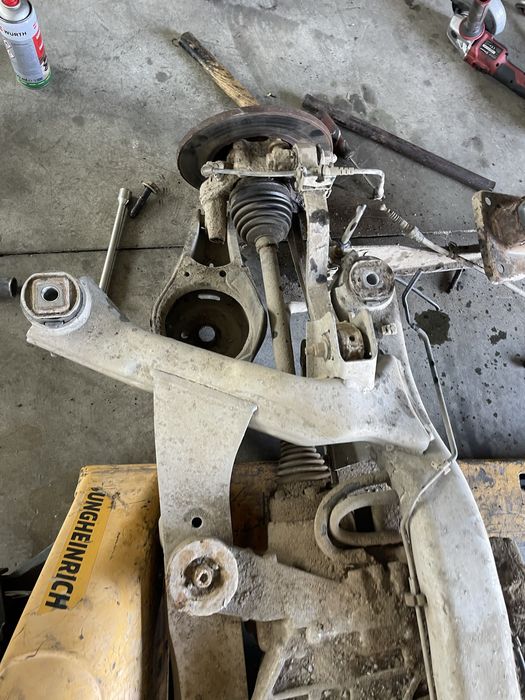 Punte spate Skoda Octavia 2 / grup / planetara / fuzeta 4 x 4