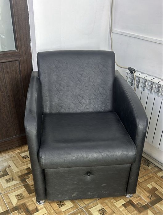 Продам педикюрное кресло