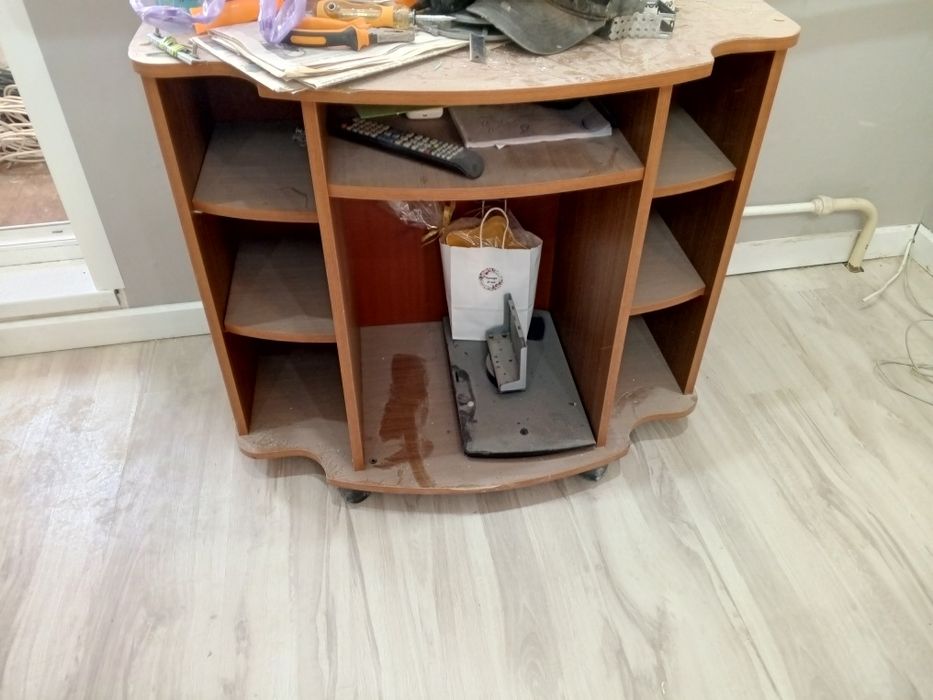 Тумба под телевизор