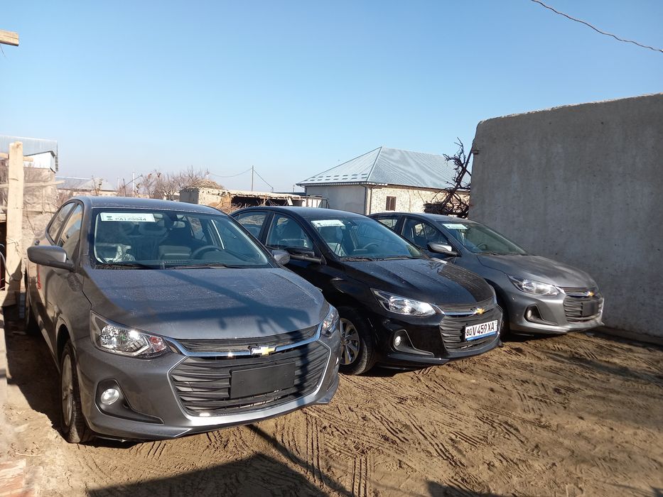 Chevrolet onix новый