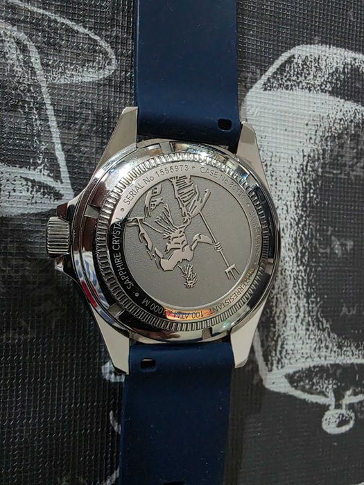 Часовник EDOX Neptunian