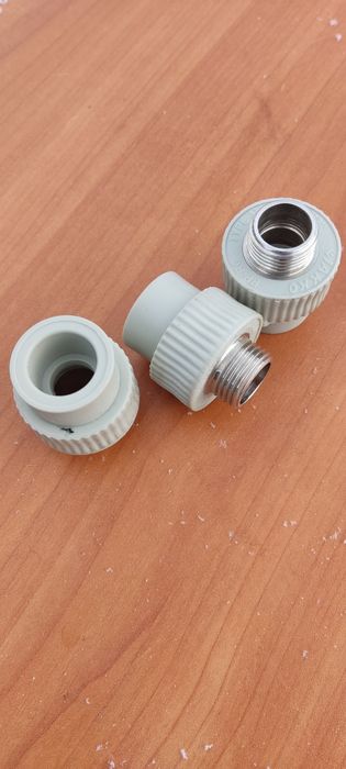 Адаптер ПП с нарезной резьбой 20