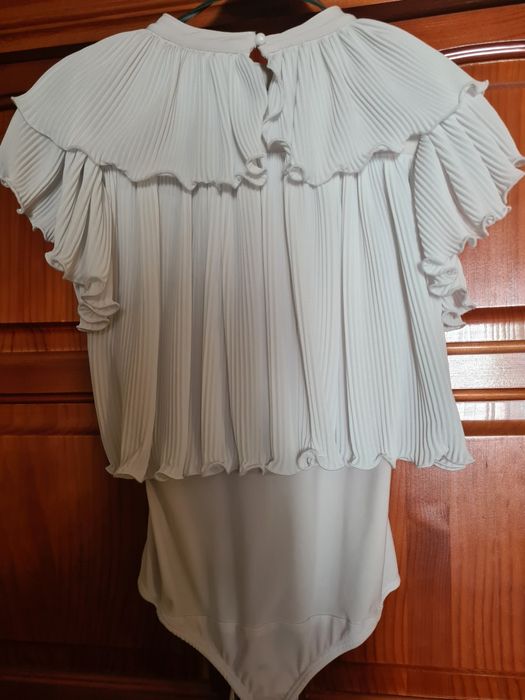 Боди JUNONA с плисета