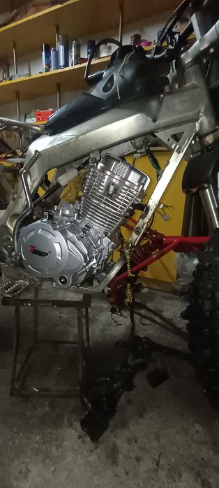 Cross  125cc și 200 CC cu Motor TMMP 200cc  Vmax 100km/h de vanzare