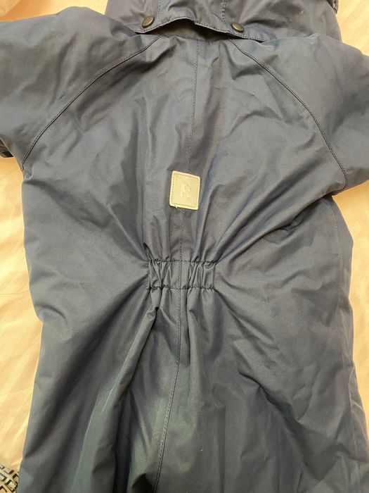 Продам комбинезон Reima