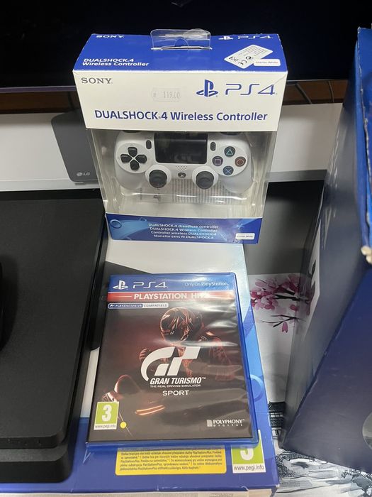 PS4+волан+2контролера+игра