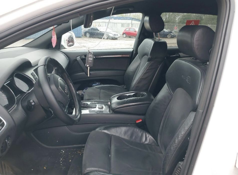 На части Audi Q7 4L 3.0tdi 2007г Bug на въздух теглич Sline