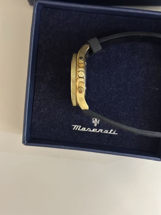Часовник Maserati Sfid  SFIDA