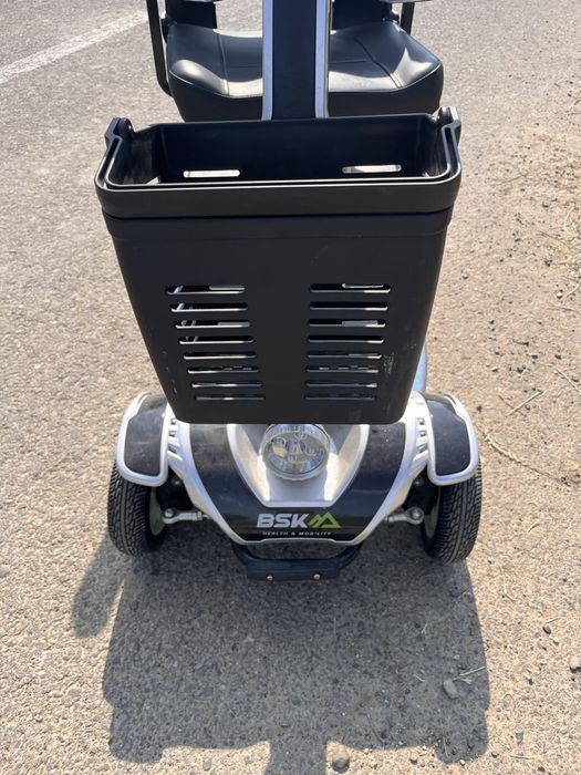 Scuter/caricior electric