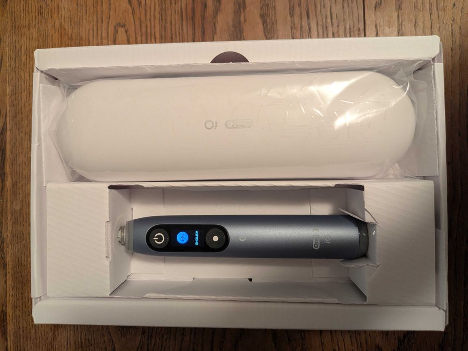 [запазена] Електрическа четка за зъби Oral-B iO Series 9 Luxe