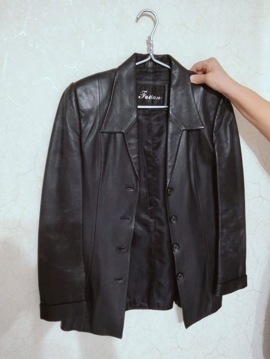 Продам женский пиджак